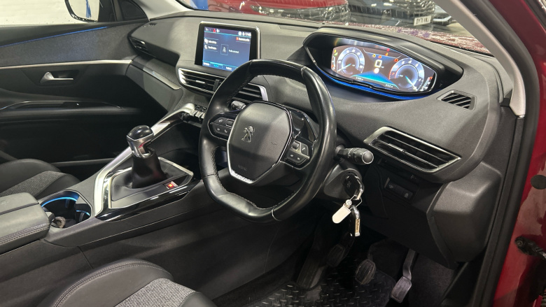 Peugeot 3008 1.2 PureTech Allure 5dr Petrol Estate